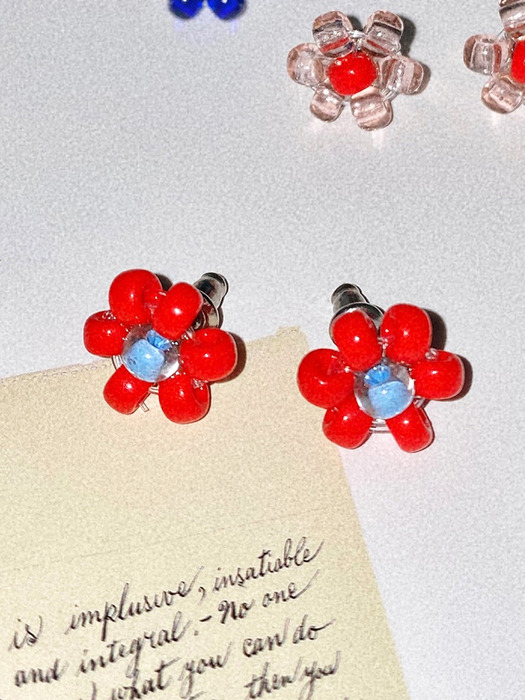 Red Bell Flower Beads Earring 