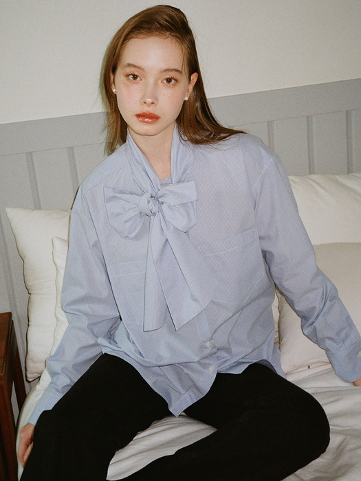 RIBBON TIE BLOUSE_BLUE