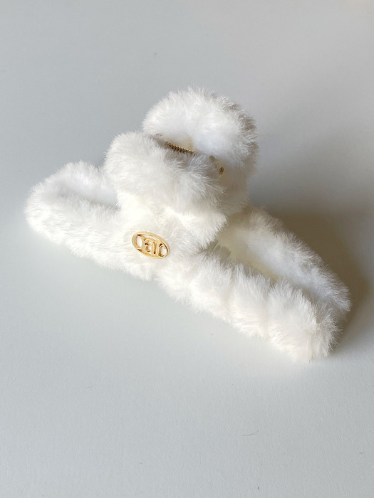 Vintage mood Fur Hair Barrette [white]