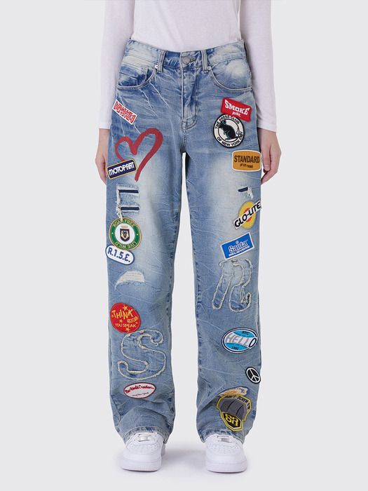 MULTI EMB PATCHED JEANS_METRO BLUE