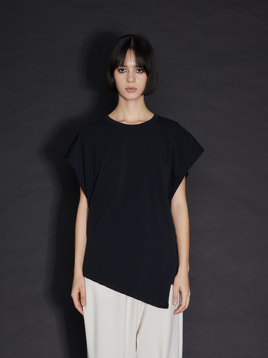 GDeL_RECYCLE NON SLEEVE TOP_BLACK