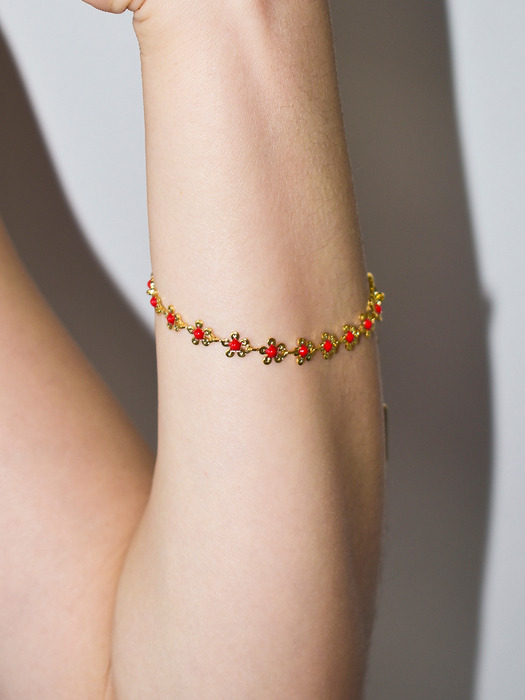 GOLD FLOWER BRACELET (GOLD & RED)