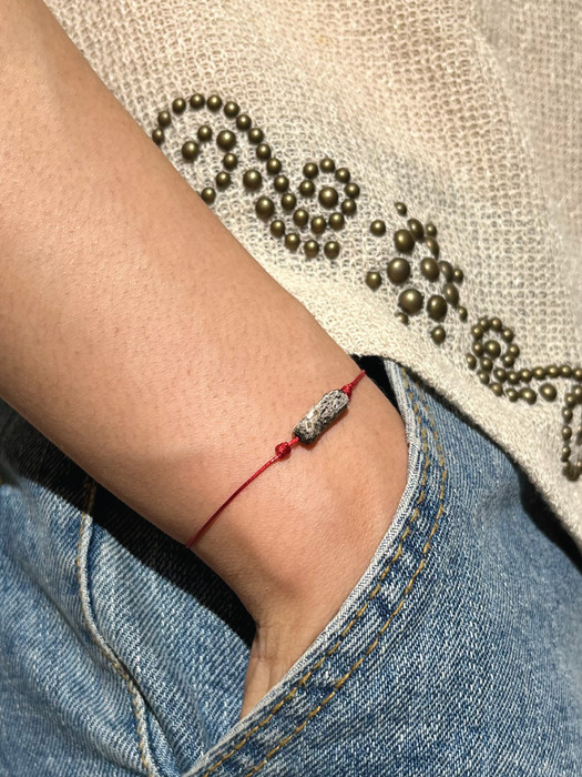 (Silver925) 803 Stone Red Bracelet