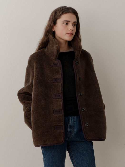 wool shearing reversible half coat (brown)