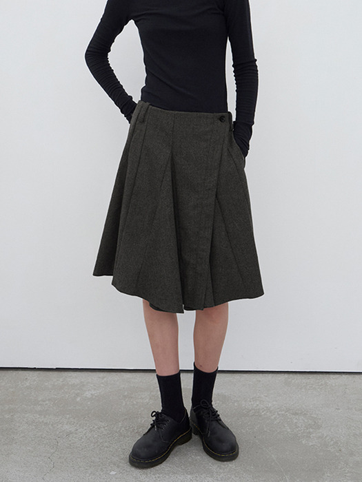 Herringbon wool skirts