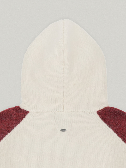 VARIKAS KNIT HOOD ZIP UP IN [IVORY RED]