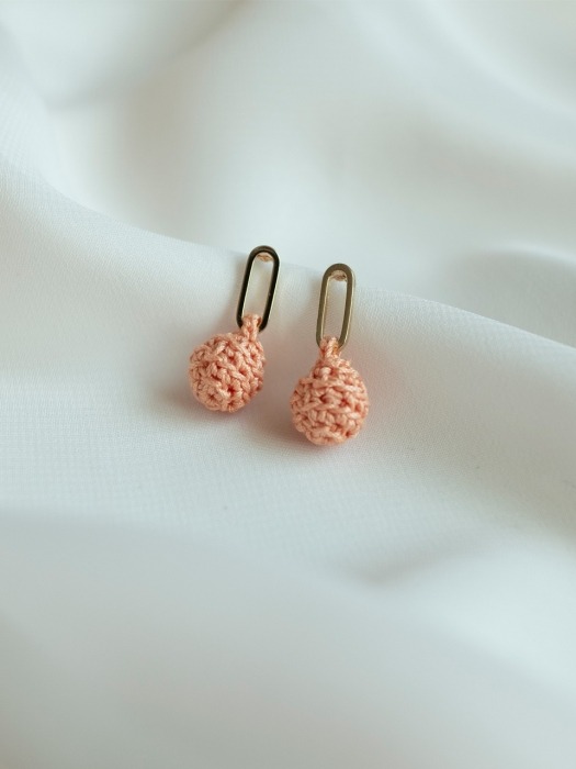 Coral tiny knit ball earring