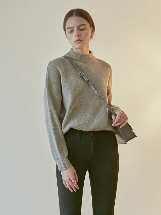 OVER MOCK NECK SWEATER_GRAY