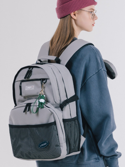 EXPOSE LABEL BACKPACK (GRAY)