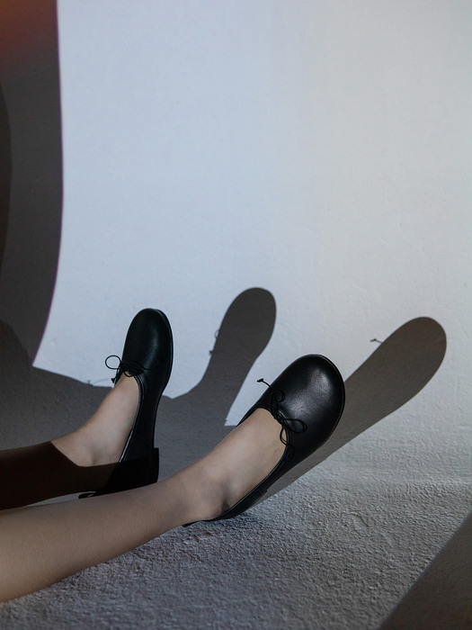 Pebble toe Ballerina flats | Black