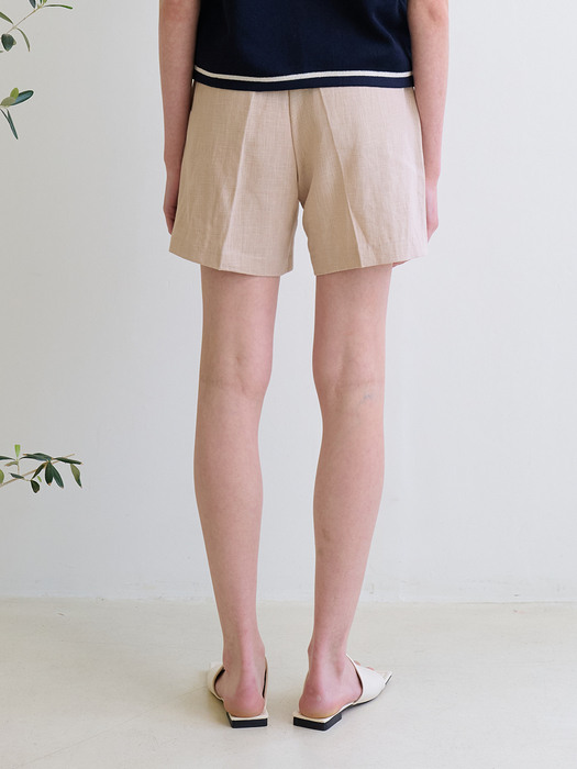 monts 1275 pintuck linen shorts (beige)