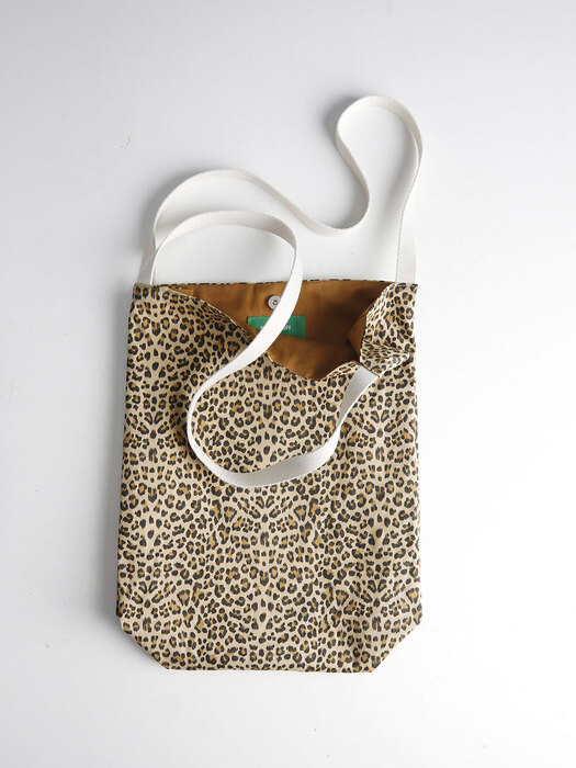 무심한듯 박시한 쇼퍼백 53 레오파드 표범 - leopard beige