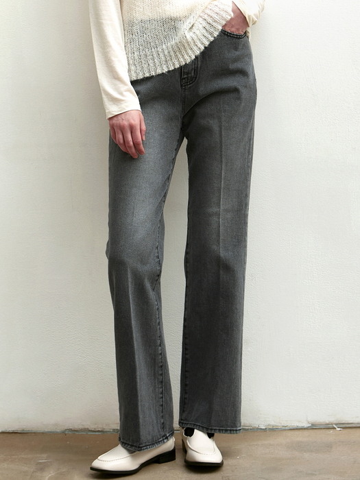 SEMI FLARED JEANS_GRAY