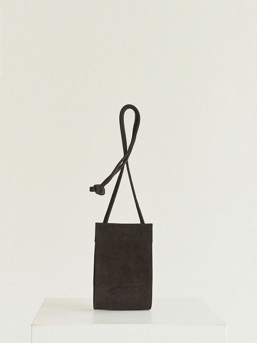 Egg bag - Suede Dark Brown