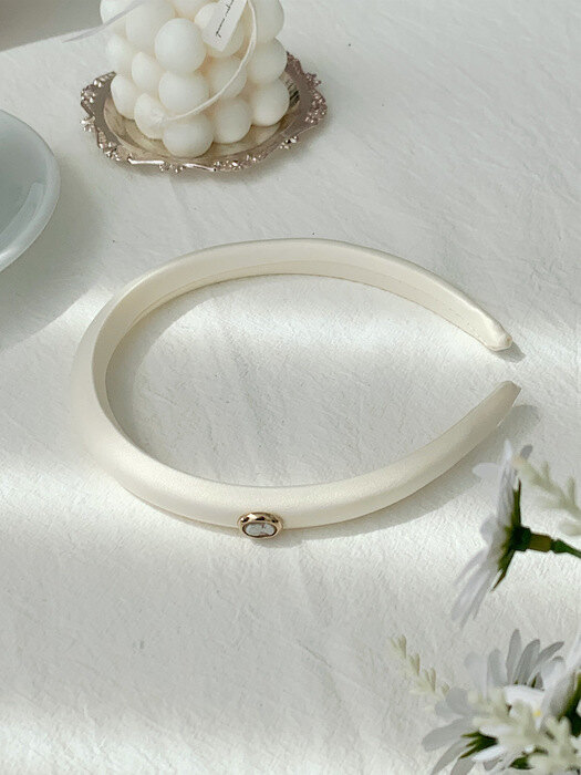 Vintage Mood Cameo Satin Slim HairBand [White]