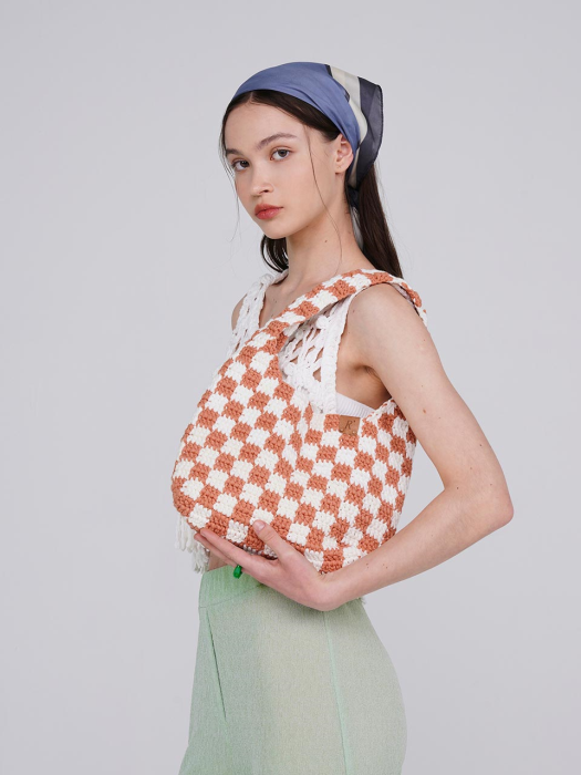 Checkerboard Knitted Bag in Orange VX2MG105-62
