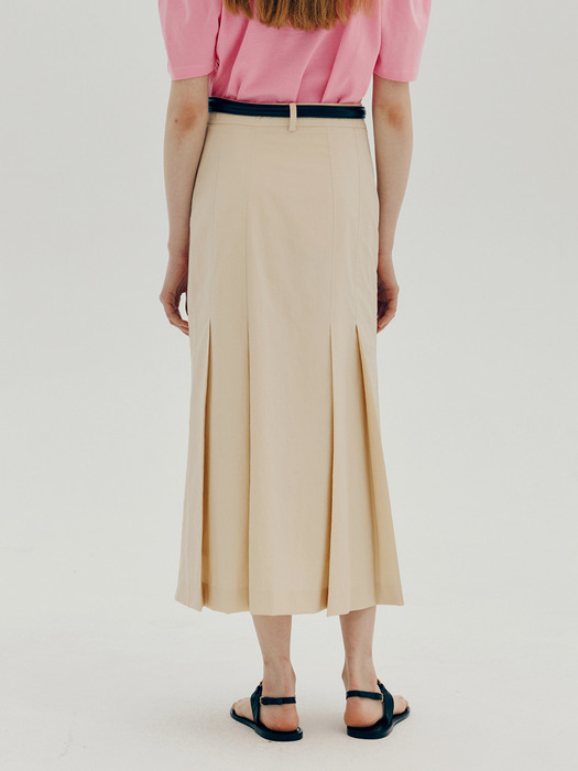 Pleated long slit skirt - Cream beige