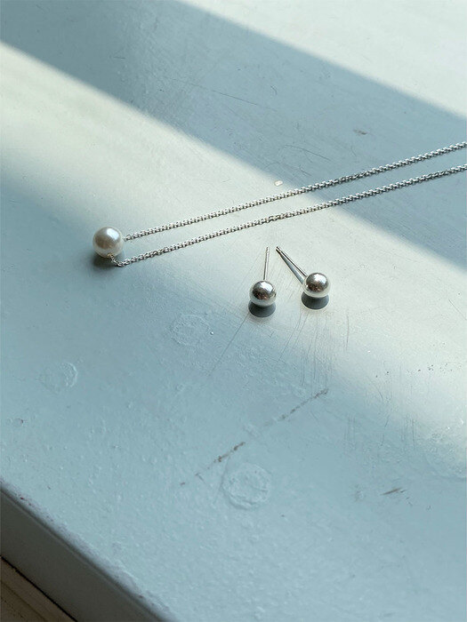 [단독][set][925 silver] simple pearl necklace (silver) + epais ball earring (silver)