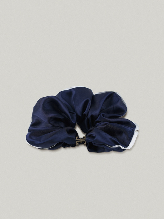 CLASSIC LOGO HAIR SCRUNCHIE [NAVY - SILK]