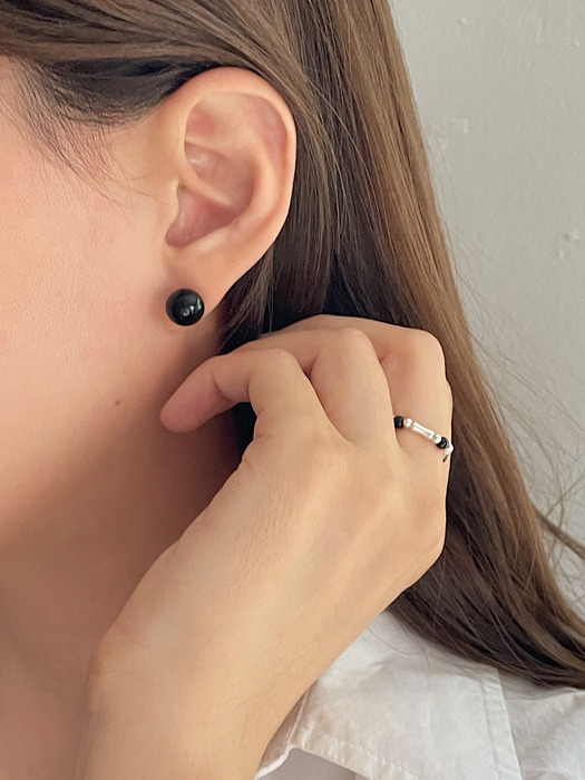 [Silver925] oar Onyx 10mm Earrings