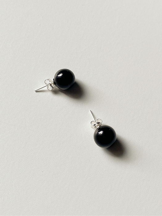 [Silver925] oar Onyx 10mm Earrings