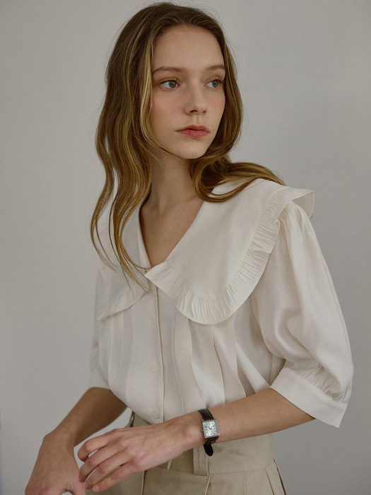 Frill Big Collar Blouse [Ivory]