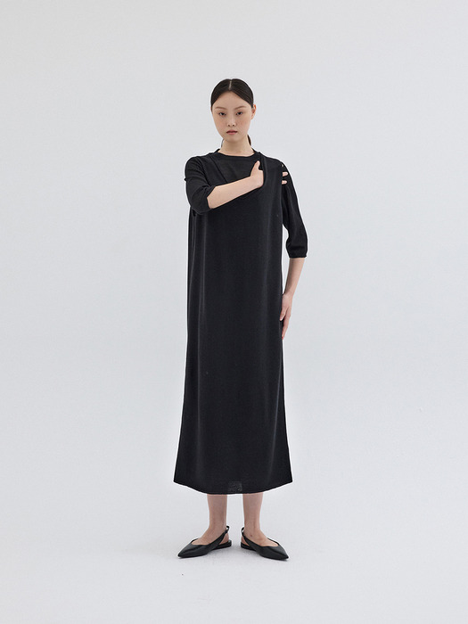 SLEEVELESS LONG KNIT DRESS_BLACK