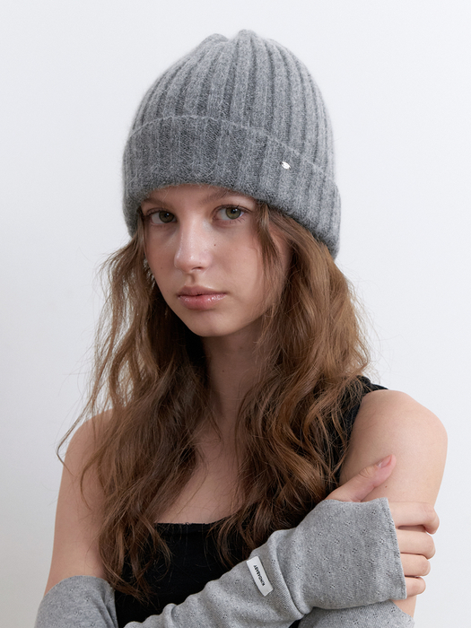 soft knit beanie - gray