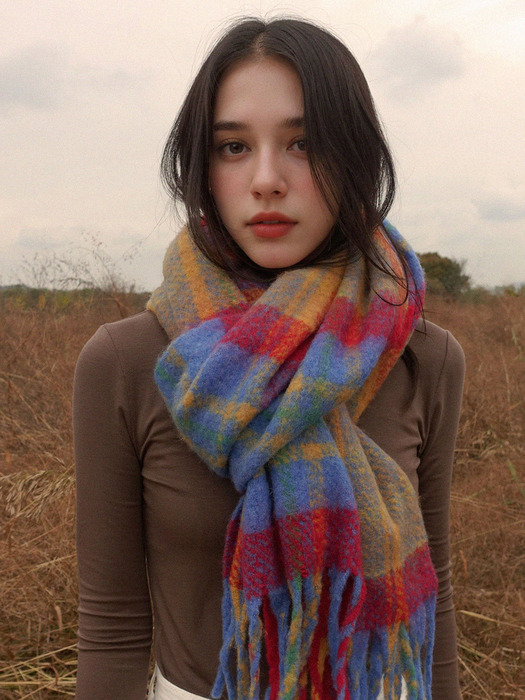 Cozy Check Wool Muffler - Blue