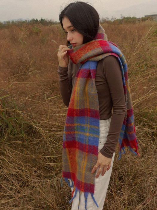 Cozy Check Wool Muffler - Blue