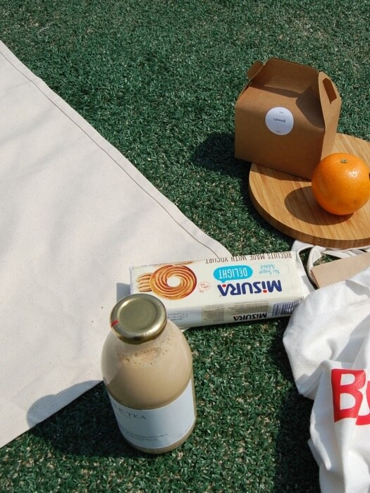 MUSTARD, BEIGE PICNIC MAT