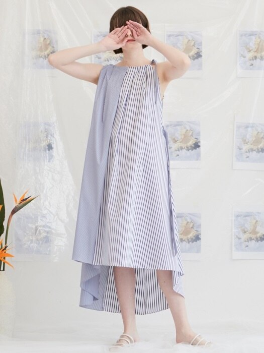 Half stripe dress (blue)