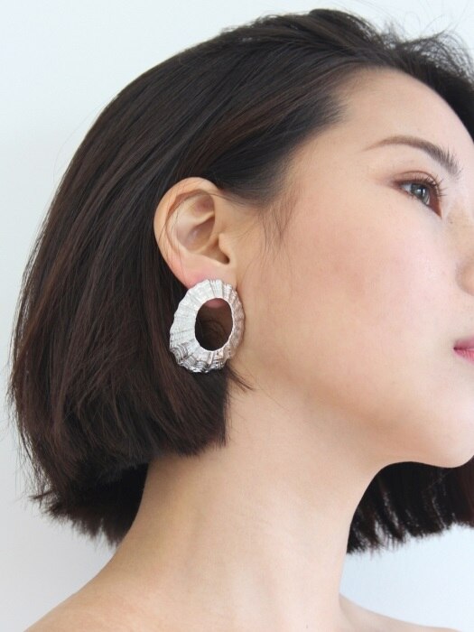 Shell-O earring