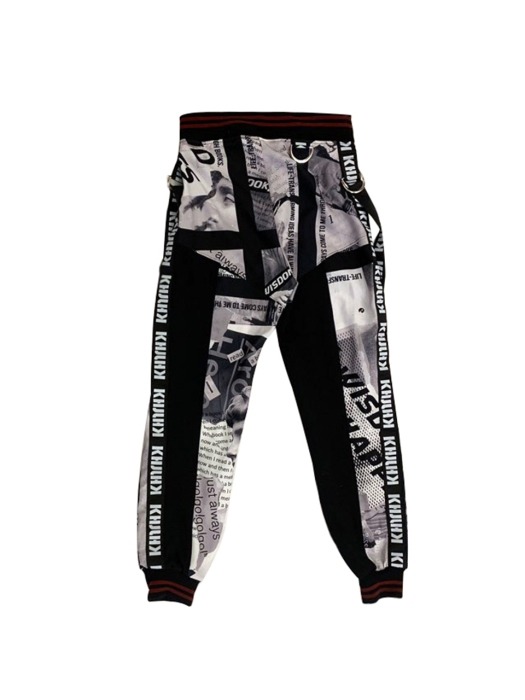 19F/W BLACK AND WHITE COLLAGE PRINT JOGGER PANTS