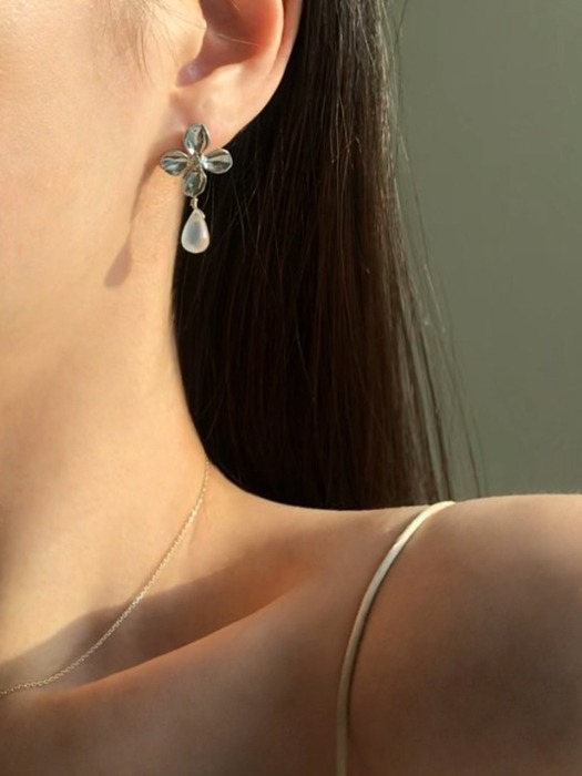 White Moonstone earring