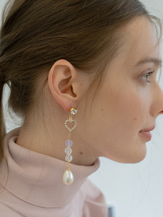 Cherish heart earrings