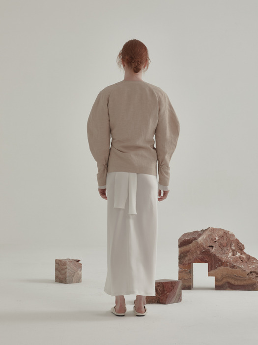 Routh Sleeve Volume Belted Jacket_Beige