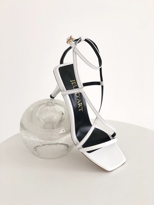strappy chicago middle heel sandal white