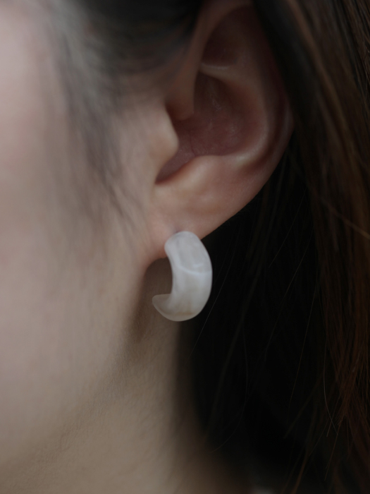 HXS02 Half ring acrylic earrings