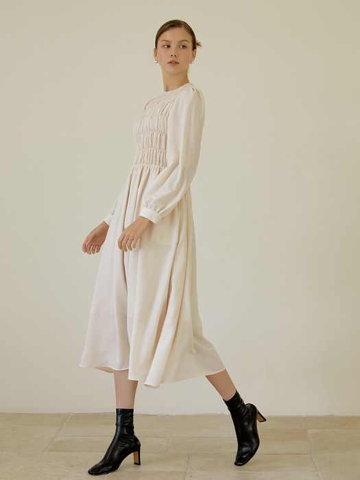 Romantic Shirring Long Dress(Ivory)