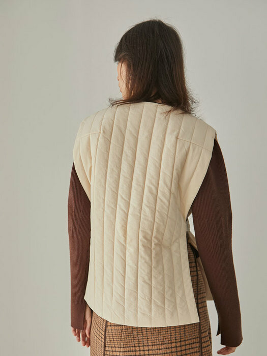 Oort Padding Vest_Ivory