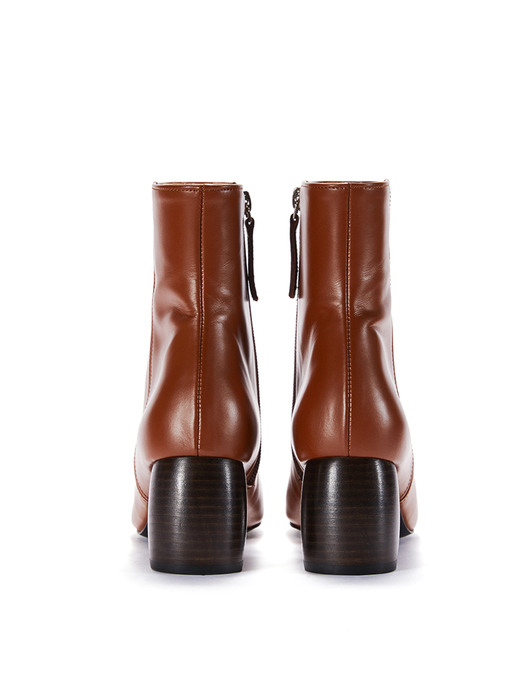 Wood Heel Point Boots_Camel