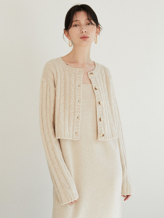 [SET] cashmere cable knit cardigan + sleeveless knit onepiece (light beige)