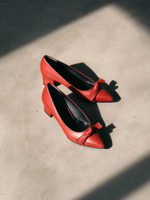 The muse pumps_F_CB0022_brick red