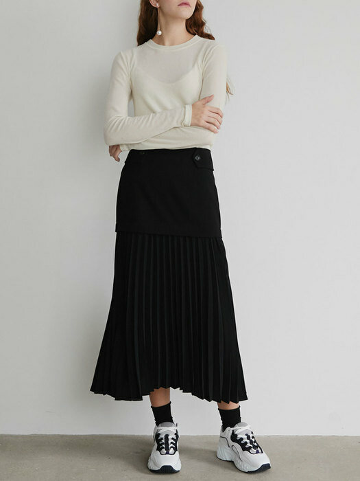 21 Spring_ Black Slim Pleated Skirt