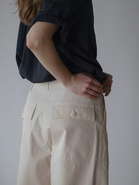 Edie pocket pants (Ivory)