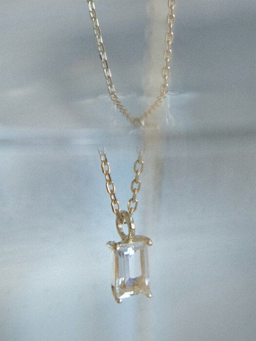 14k limpid Necklace