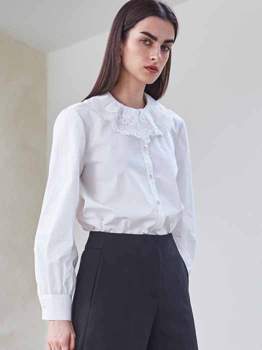 BIG COLLAR LACED BLOUSE_WHITE