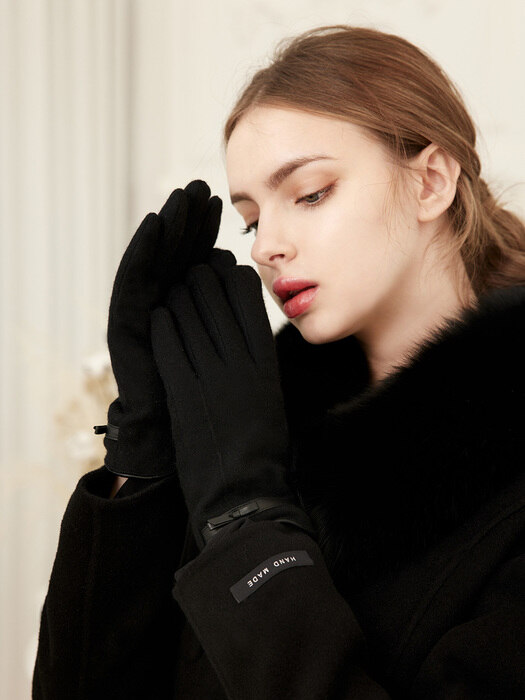 Estelle Pearl Gloves (Black)