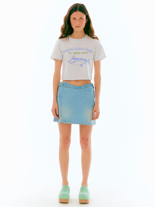 Curved Waistband Denim Skirt [LIGHT BLUE]